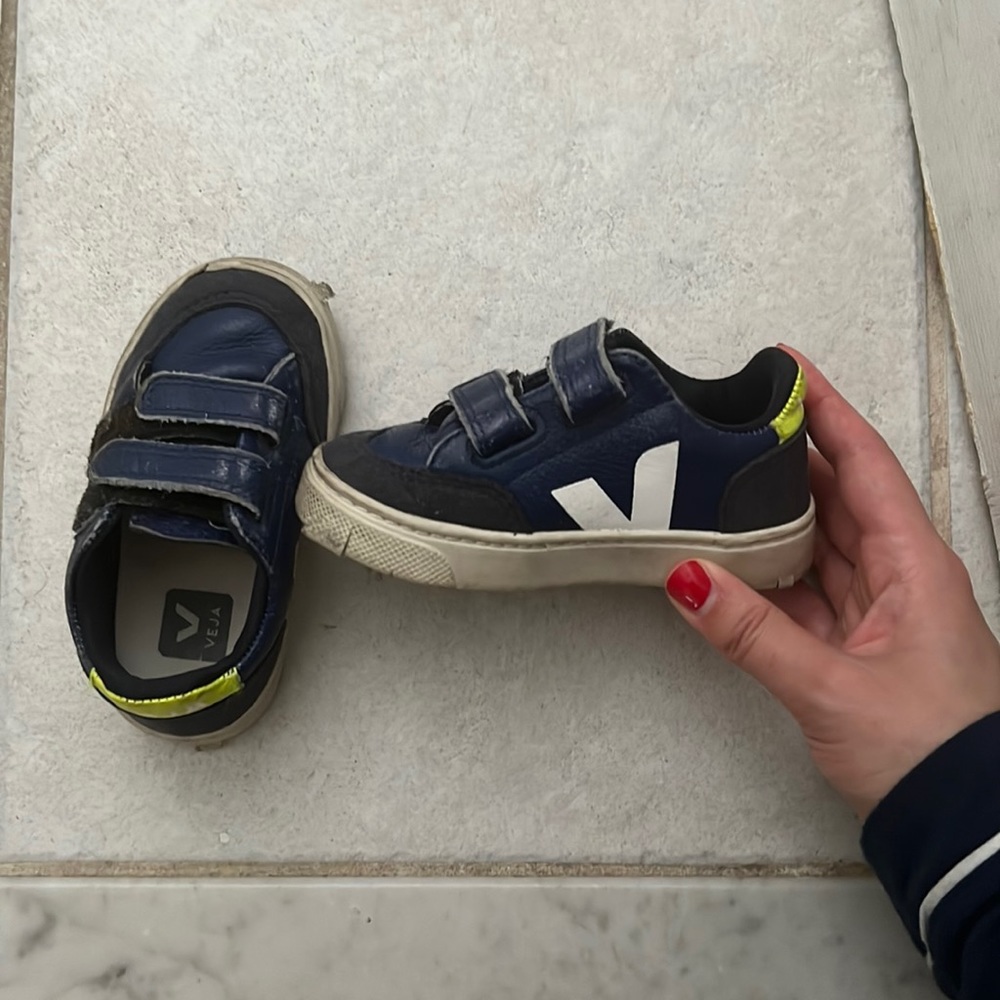 Toddler VEJA size 23 Blue and green